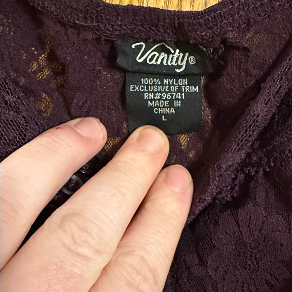 Vanity Deep Purple Lace Top - Picture 2 of 5